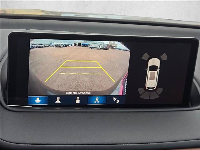 Used 2024 Acura MDX w/ Technology Package FWD image 12