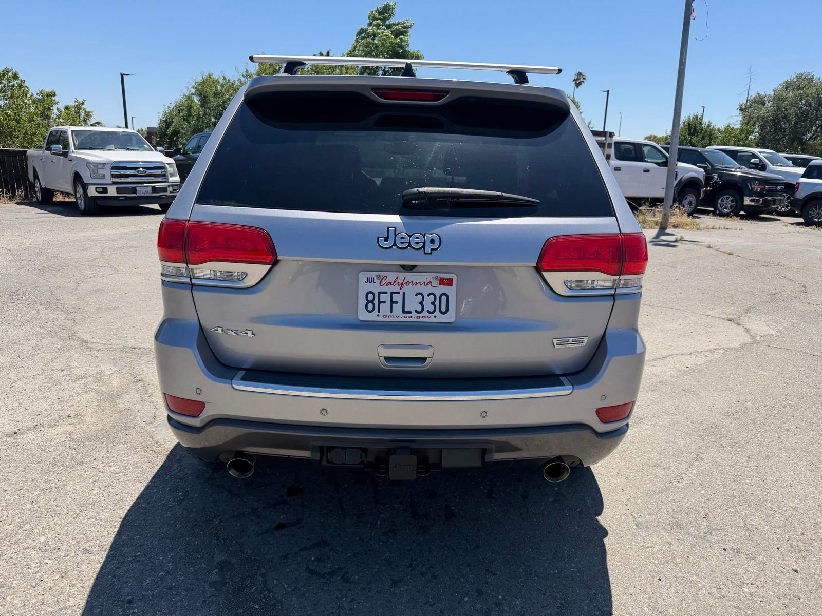Used 2018 Jeep Grand Cherokee Limited AWD/4WD image 4