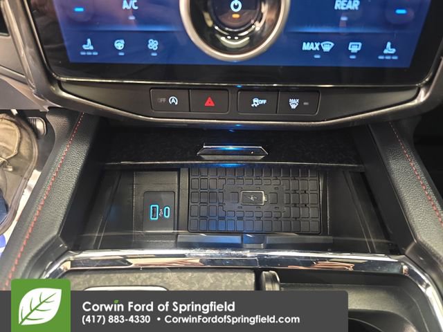 Certified 2024 Ford Expedition Limited image 32