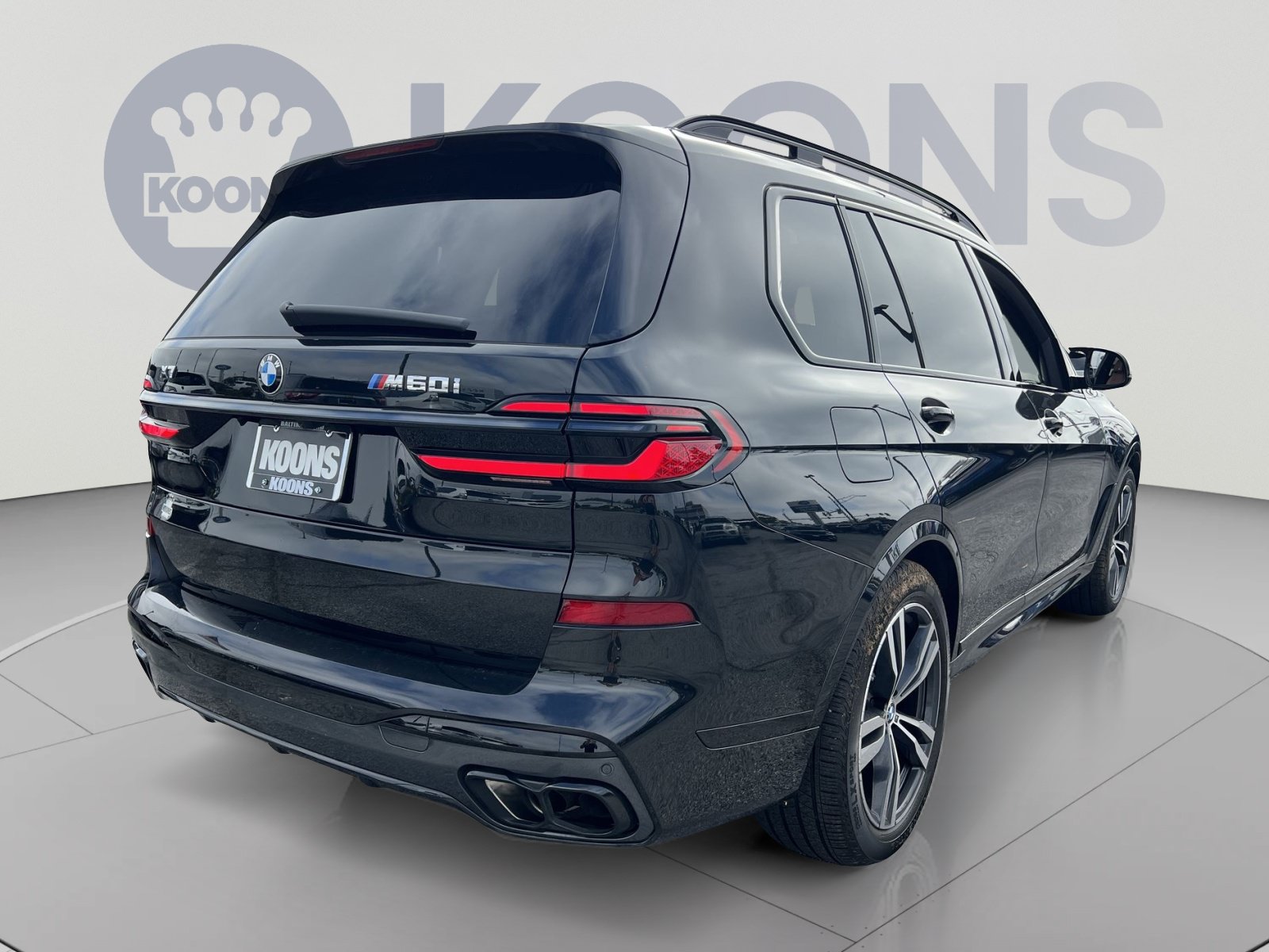 Used 2024 BMW X7 M60i w/ Executive Package AWD/4WD image 7