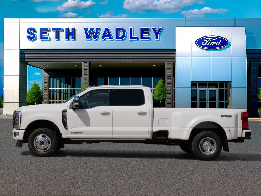 Certified 2026 Ford F350 Platinum w/ Platinum Plus Package AWD/4WD image 3