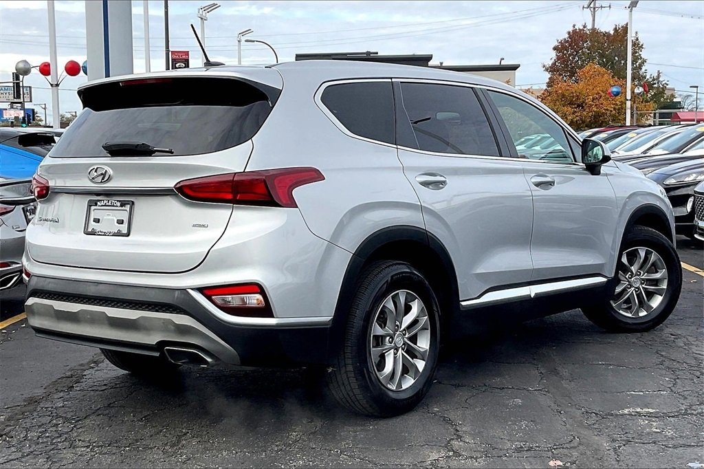 Used 2020 Hyundai Santa Fe SE image 12