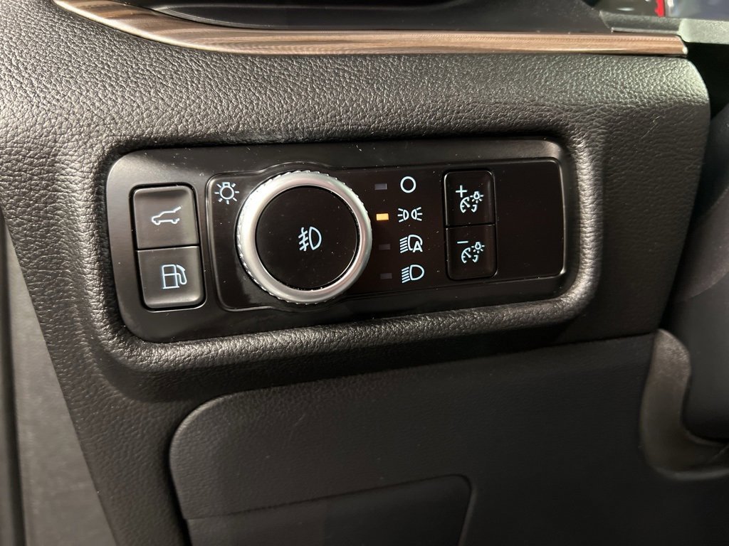 Certified 2023 Ford Explorer Limited w/ Hybrid Equipment Group 310A image 23