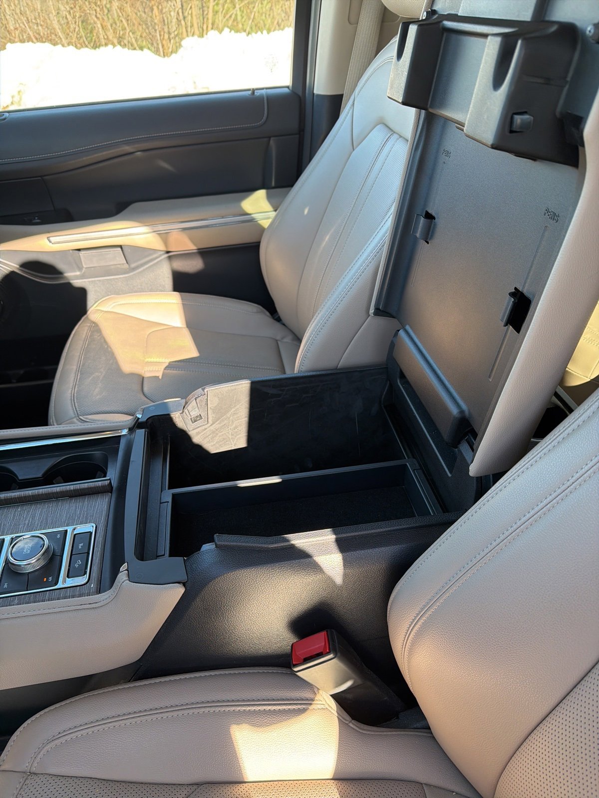 Certified 2024 Ford Expedition Limited image 22