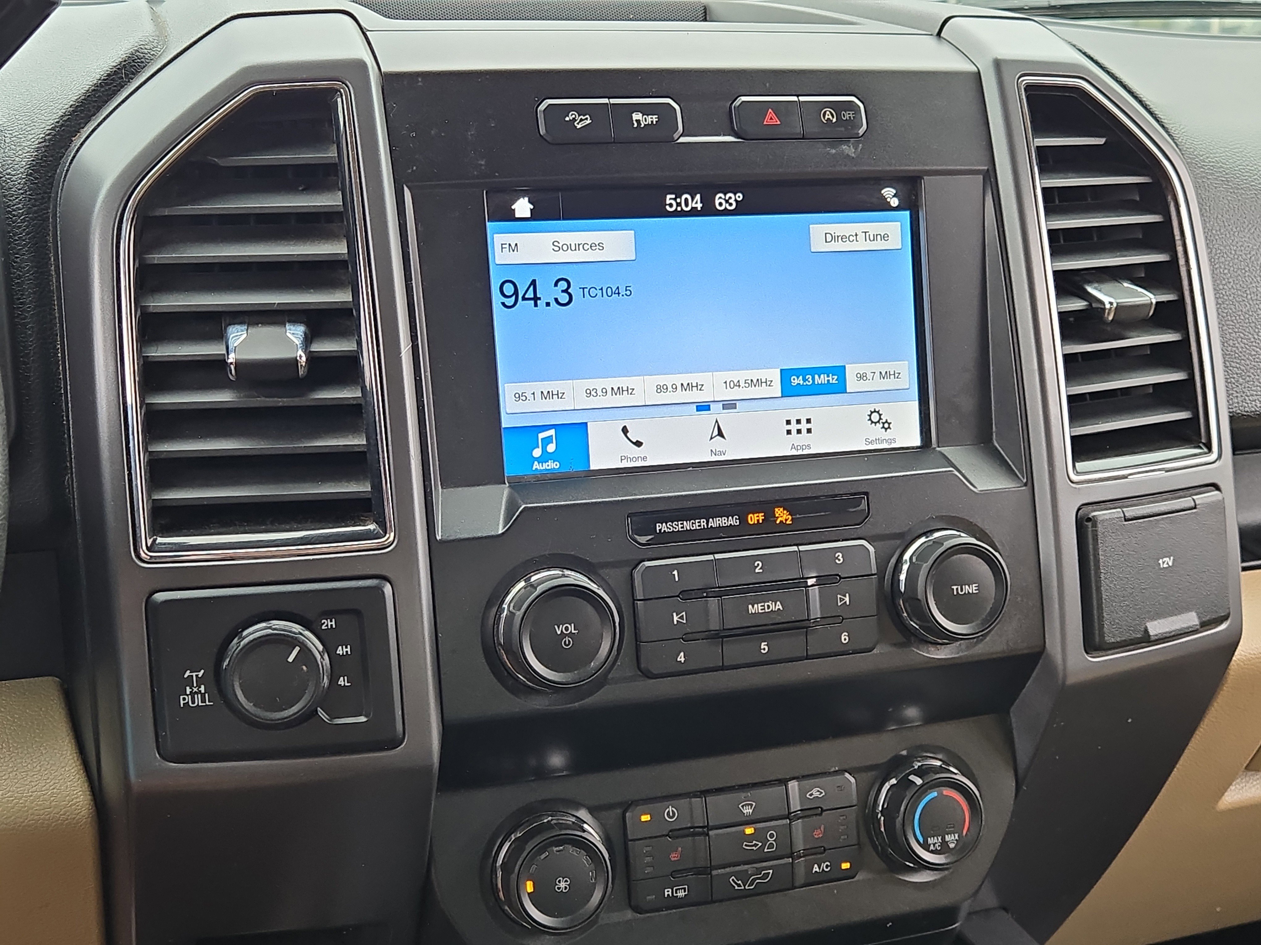 Certified 2019 Ford F150 XLT w/ Equipment Group 302A Luxury AWD/4WD image 27
