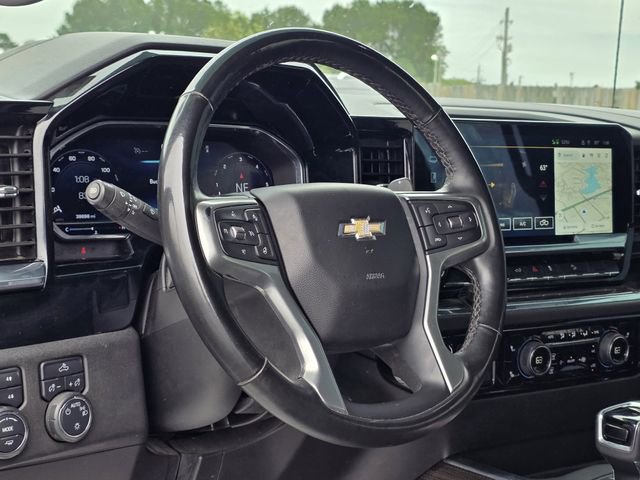 Used 2025 Chevrolet Silverado 1500 LT w/ Z71 Off-Road Package AWD/4WD image 23