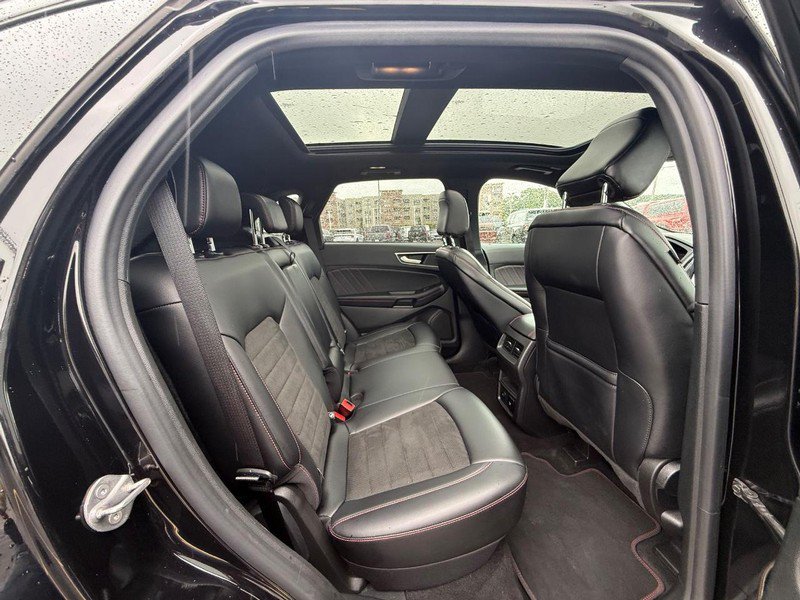 Certified 2023 Ford Edge ST-Line w/ Class II Trailer Tow Package AWD/4WD image 15