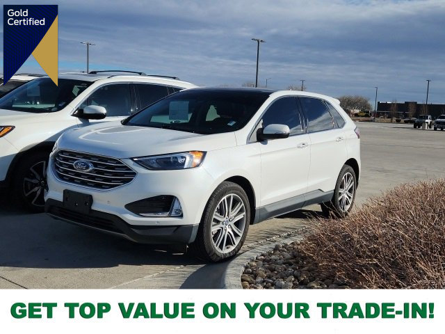 Certified 2022 Ford Edge Titanium w/ Class II Trailer Tow Package image 1