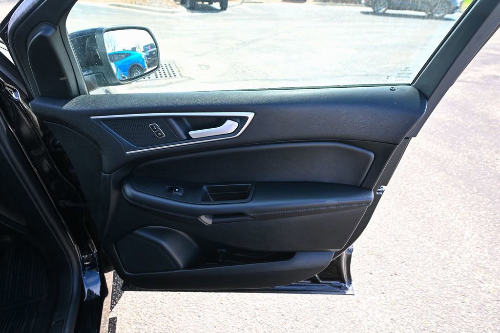 Certified 2024 Ford Edge SEL w/ Convenience Package AWD/4WD image 30