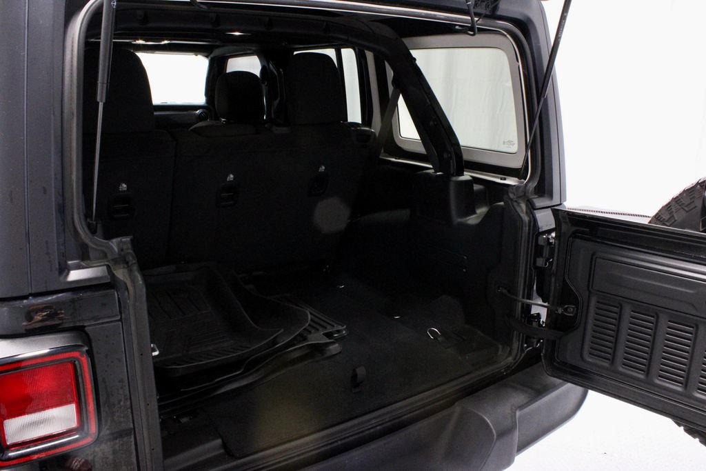 Used 2022 Jeep Wrangler Unlimited Sport AWD/4WD image 12