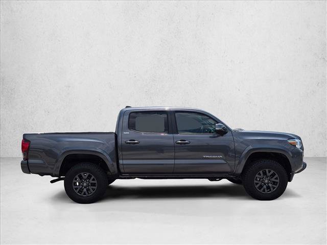 Used 2023 Toyota Tacoma SR5 AWD/4WD image 4