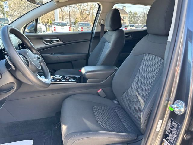 Used 2023 Kia Sportage LX image 38