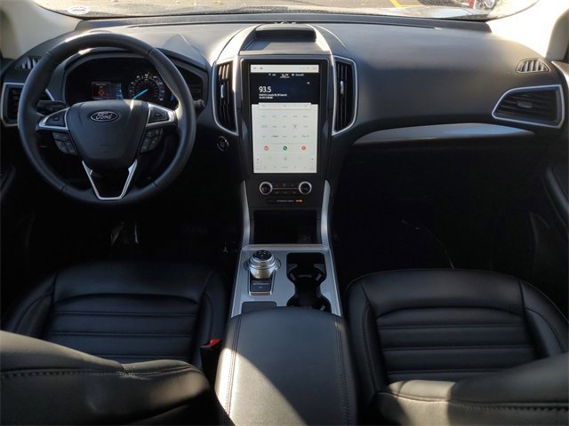 Certified 2024 Ford Edge SEL w/ Convenience Package image 30