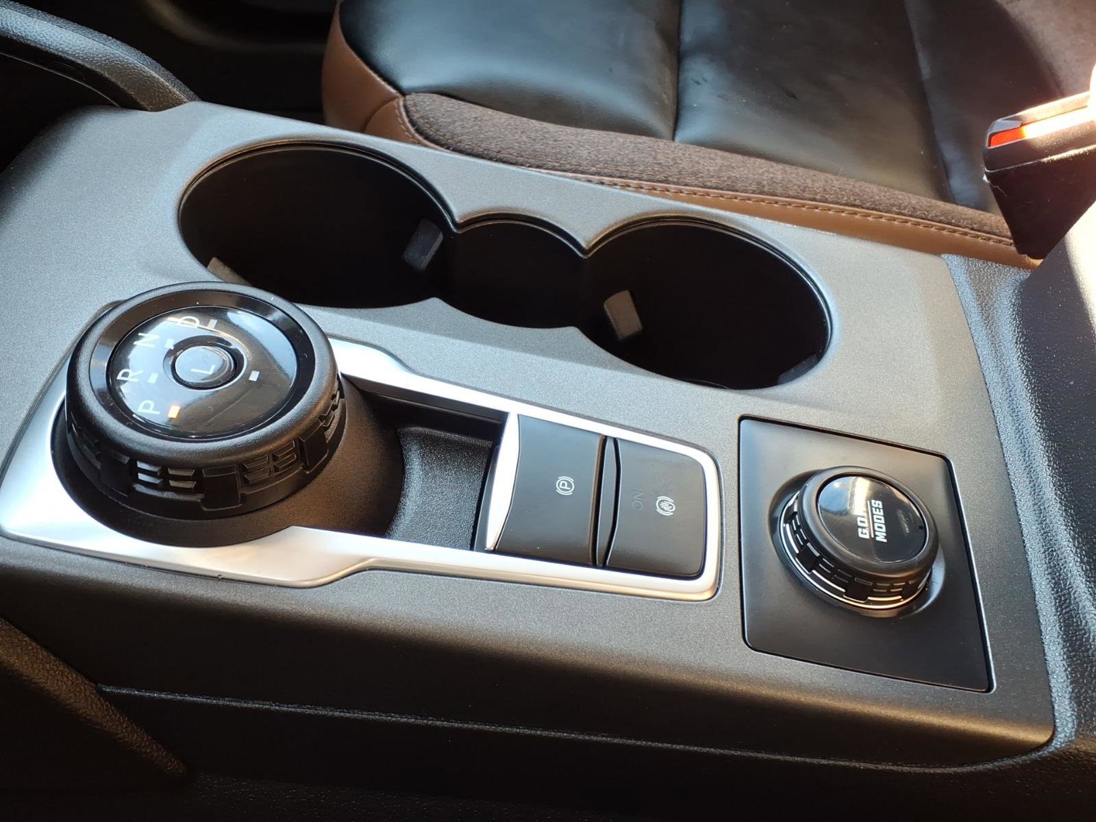Certified 2025 Ford Bronco Sport Outer Banks w/ Outer Banks Tech Package+ AWD/4WD image 21