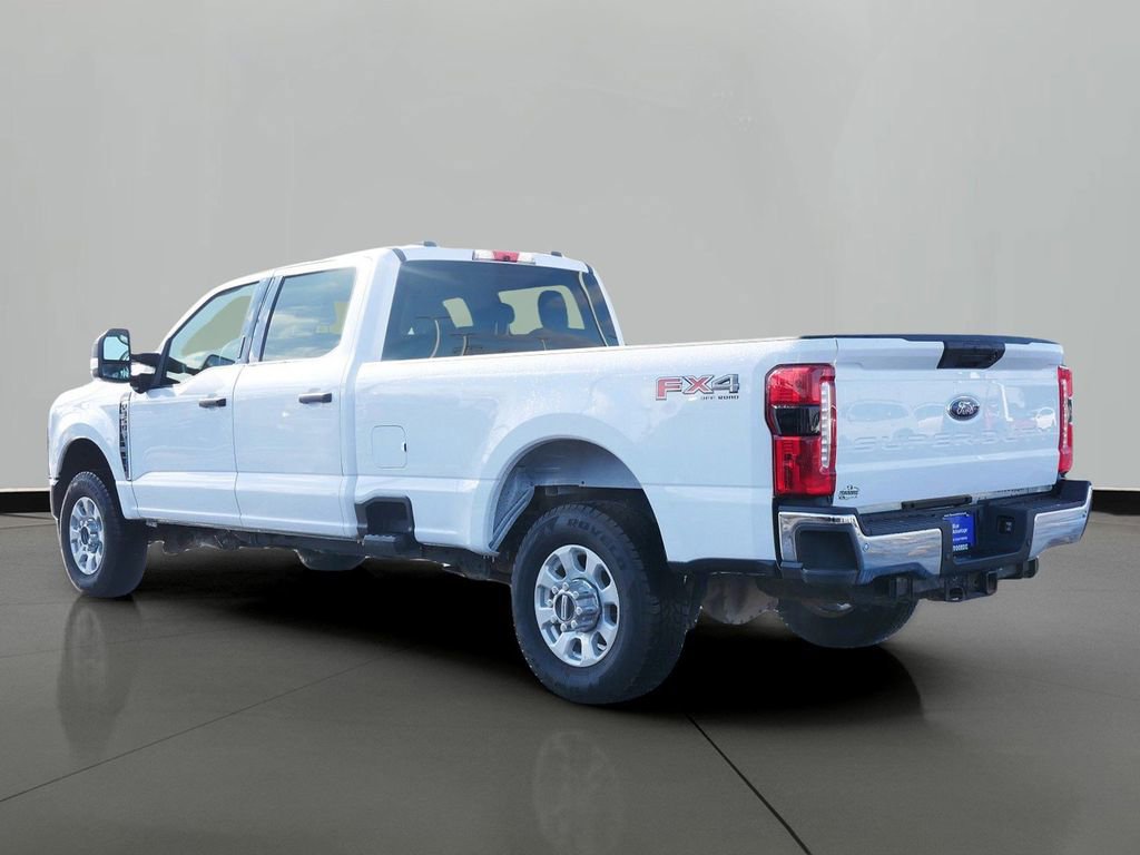 Certified 2023 Ford F350 XLT image 2