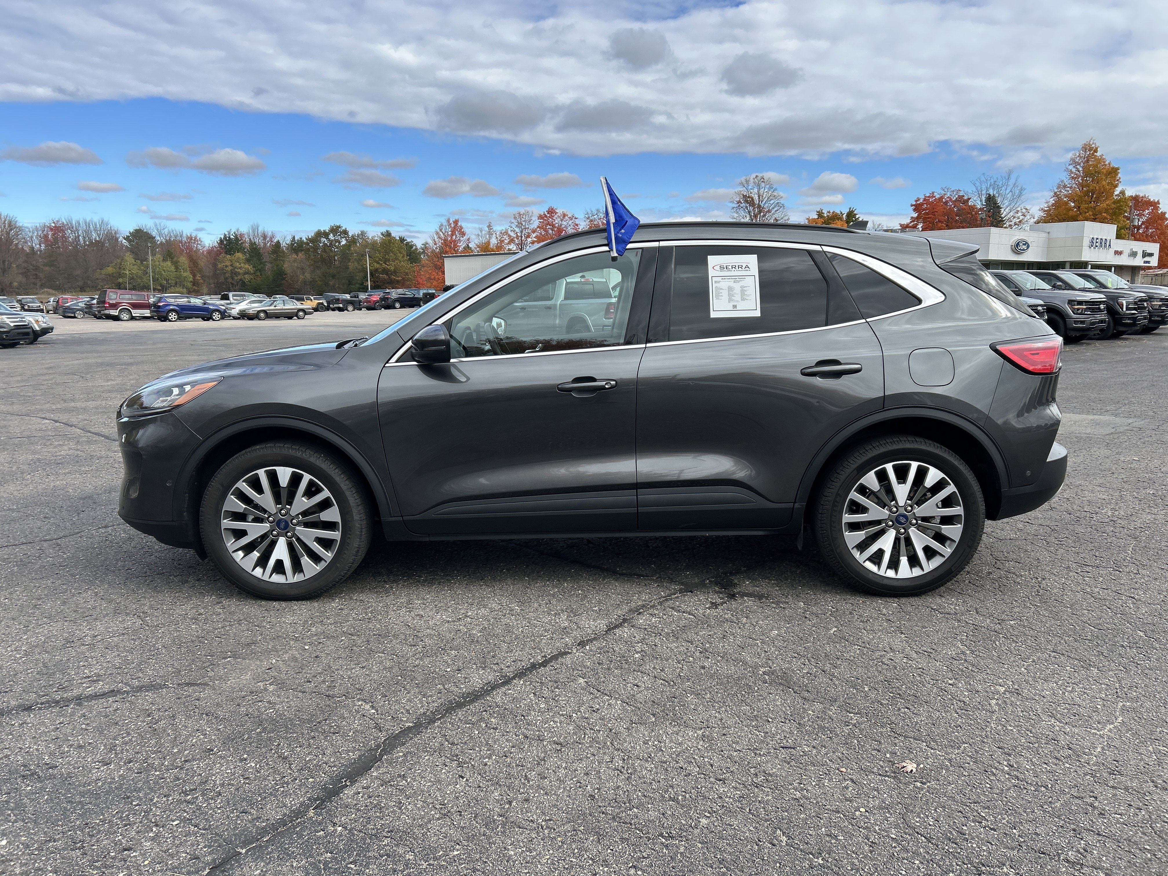 Certified 2020 Ford Escape Titanium image 7