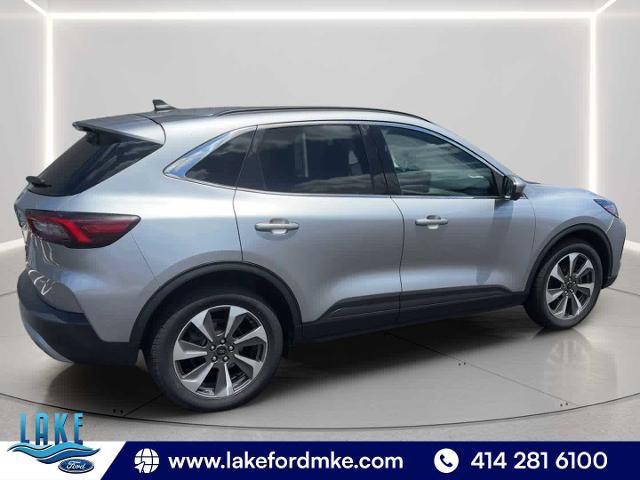 Certified 2023 Ford Escape Platinum AWD/4WD image 10