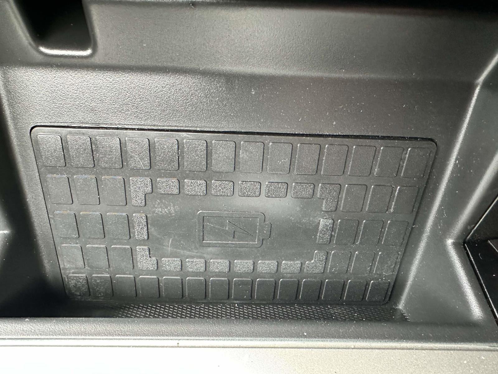 Certified 2022 Ford Explorer ST-Line w/ Class IV Trailer Tow Package image 28