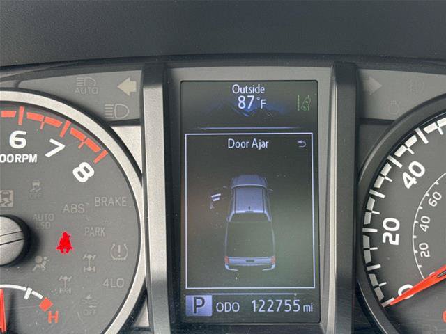 Used 2020 Toyota Tacoma SR w/ SR Convenience Package RWD image 22