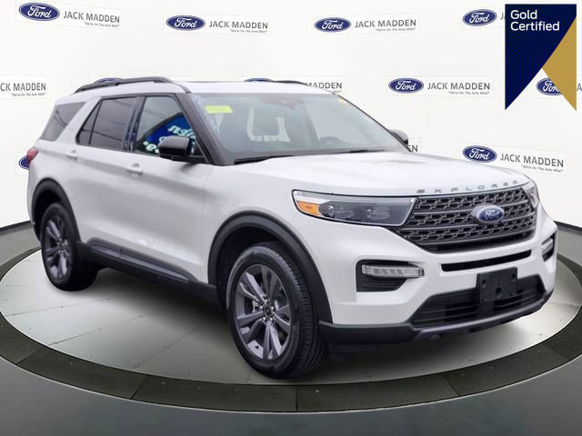 Certified 2022 Ford Explorer XLT w/ Equipment Group 202A image 1