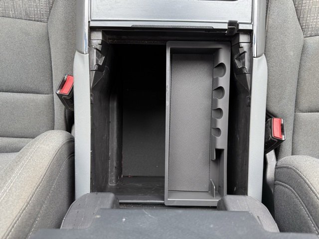 Certified 2022 Ford F150 XLT w/ Equipment Group 302A High image 31