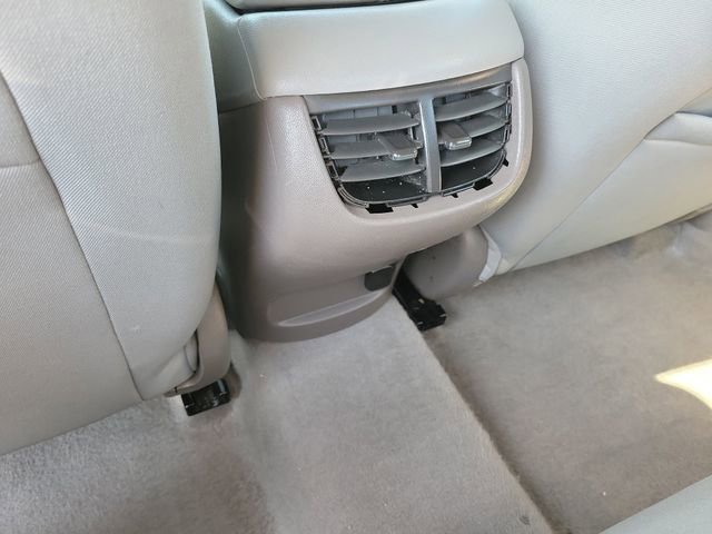 Used 2024 Chevrolet Malibu LT FWD image 12