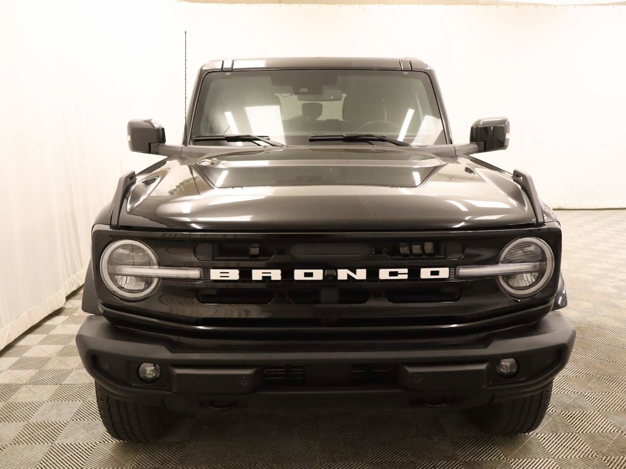 Certified 2025 Ford Bronco Outer Banks AWD/4WD image 4