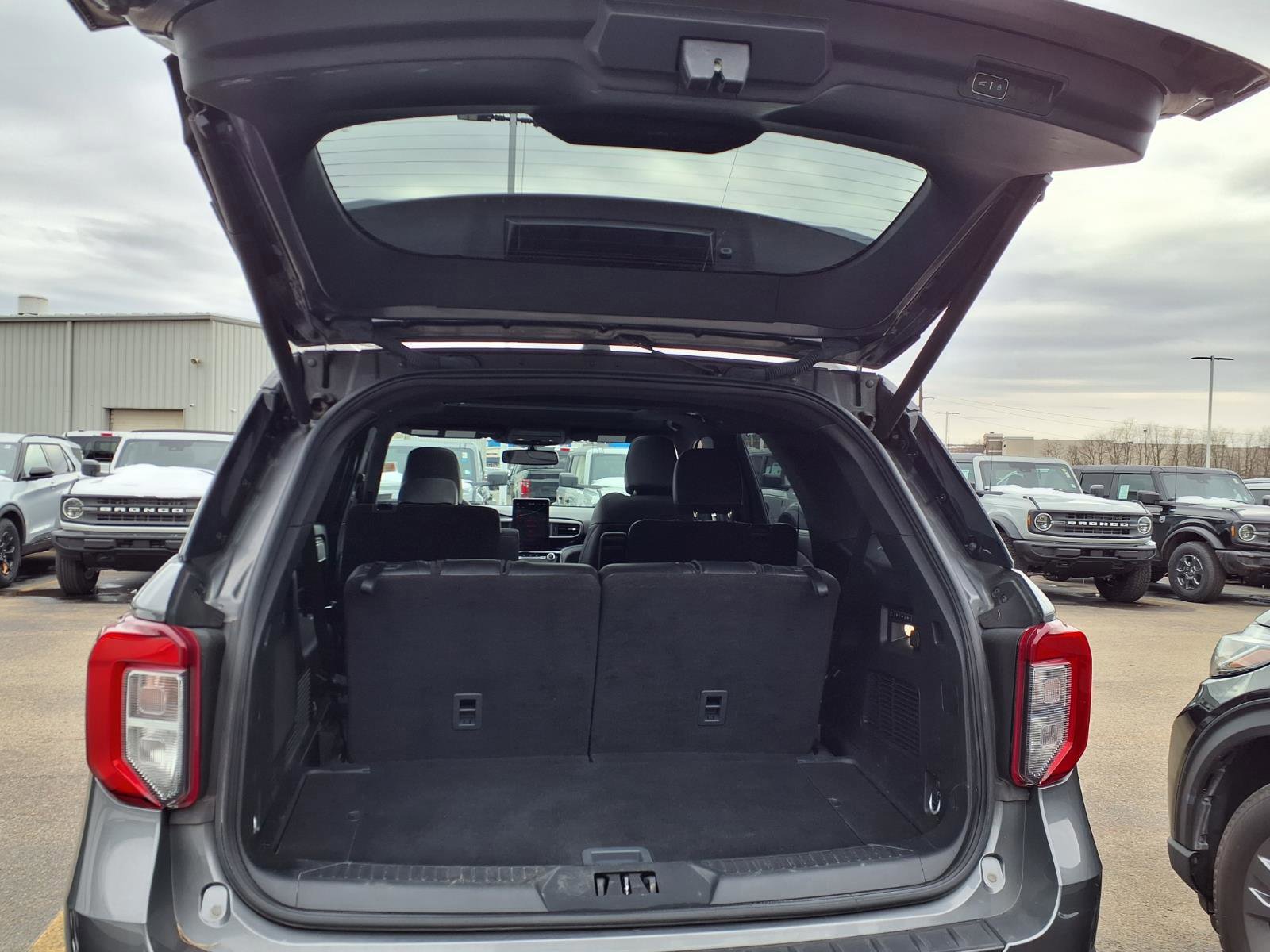 Certified 2023 Ford Explorer ST w/ Equipment Group 401A image 12