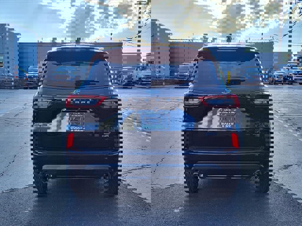 Certified 2023 Ford Escape ST-Line image 3