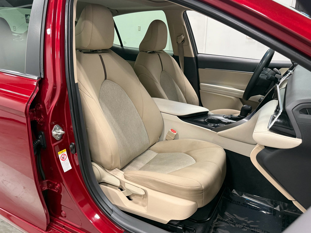 Used 2018 Toyota Camry LE w/ Audio Package image 30