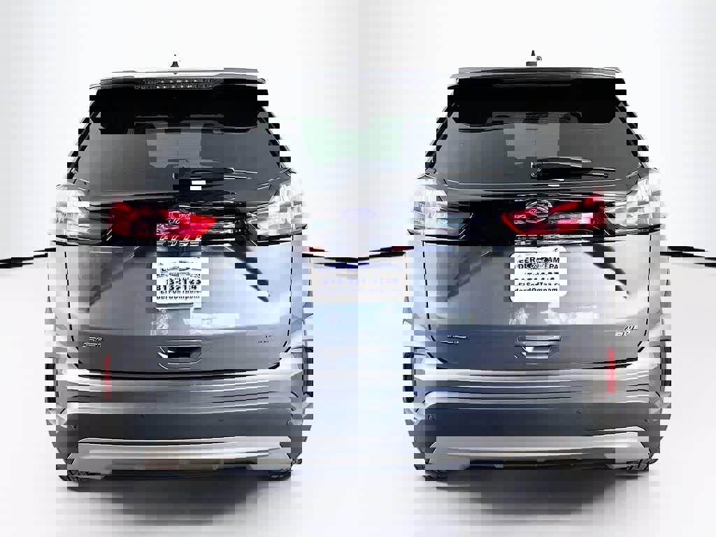 Certified 2022 Ford Edge SEL w/ Convenience Package image 4