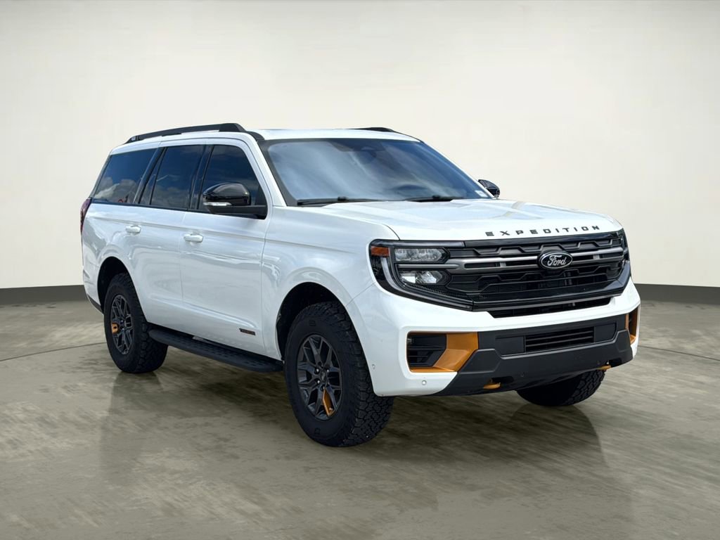 Certified 2025 Ford Expedition Tremor image 11