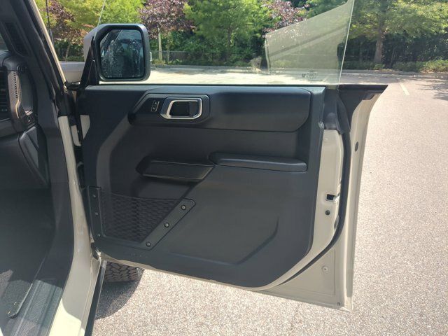 Certified 2025 Ford Bronco Badlands AWD/4WD image 34