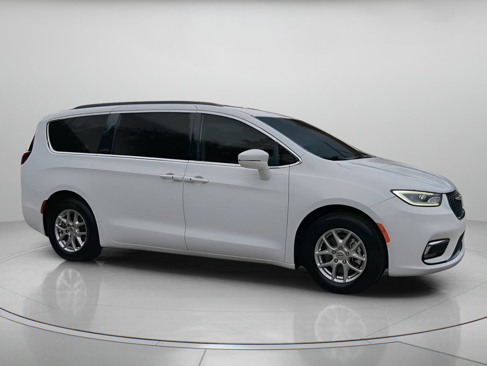 Used 2022 Chrysler Pacifica Touring-L FWD image 35