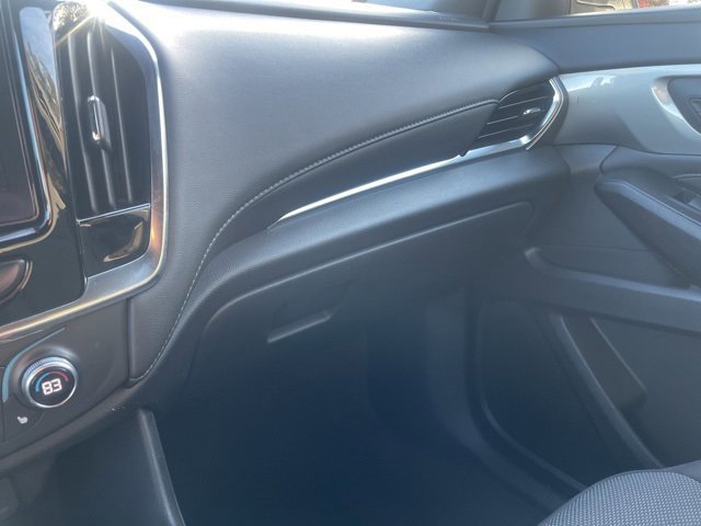 Used 2023 Chevrolet Traverse LT image 37