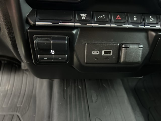 Used 2022 GMC Sierra 2500 SLE w/ SLE Value Package; AWD/4WD image 24