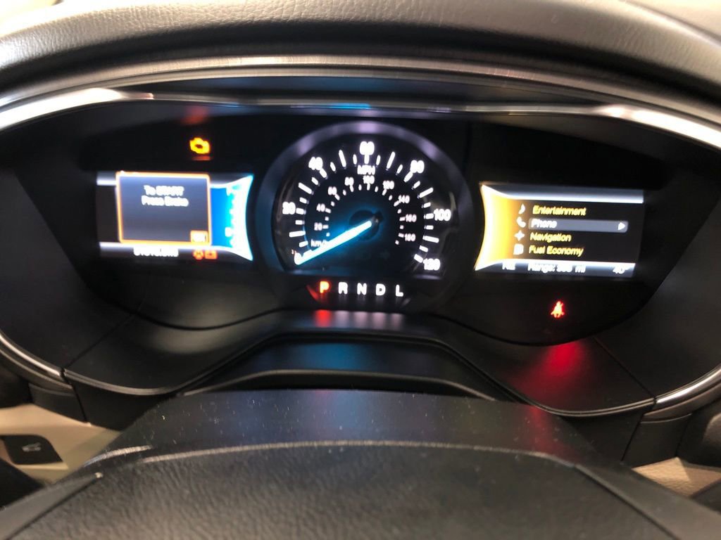 Certified 2020 Ford Fusion SE image 12