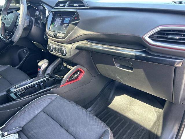 Used 2021 Chevrolet TrailBlazer RS FWD image 21