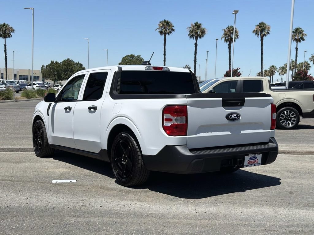 Certified 2025 Ford Maverick XL w/ Equipment Group 102A AWD/4WD image 8