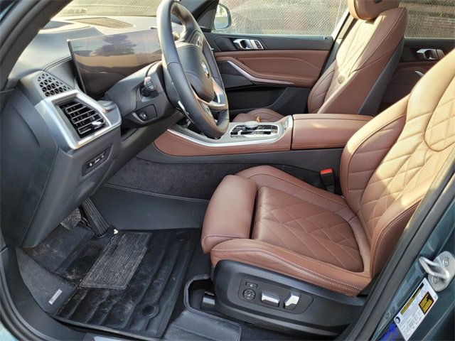 Used 2024 BMW X5 sDrive40i w/ Premium Package image 7