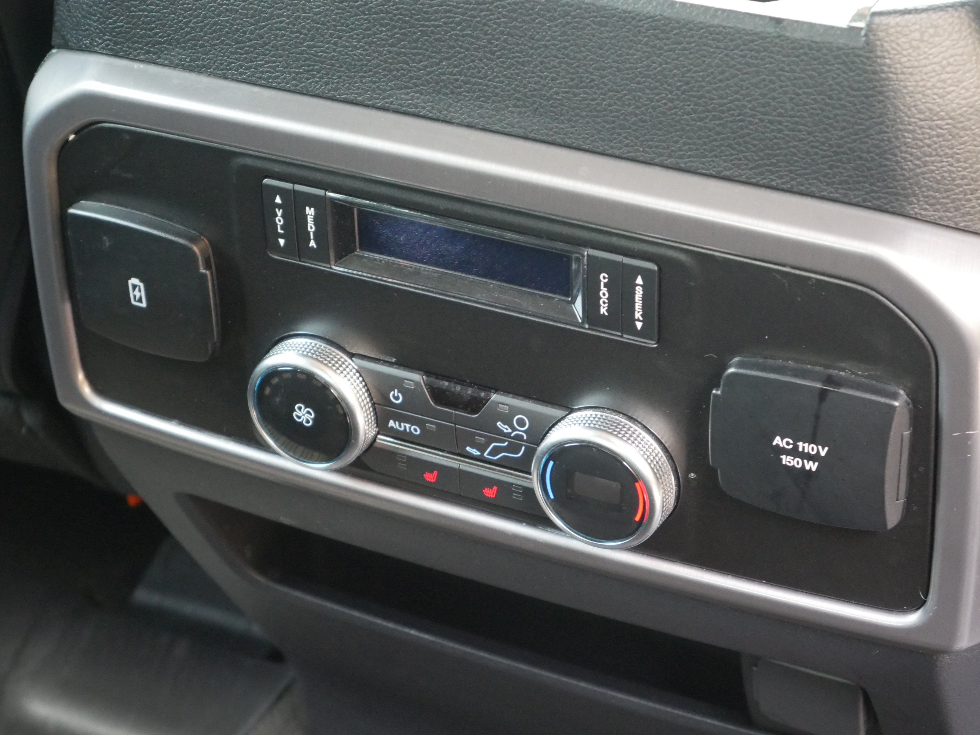 Certified 2020 Ford Expedition Platinum AWD/4WD image 37