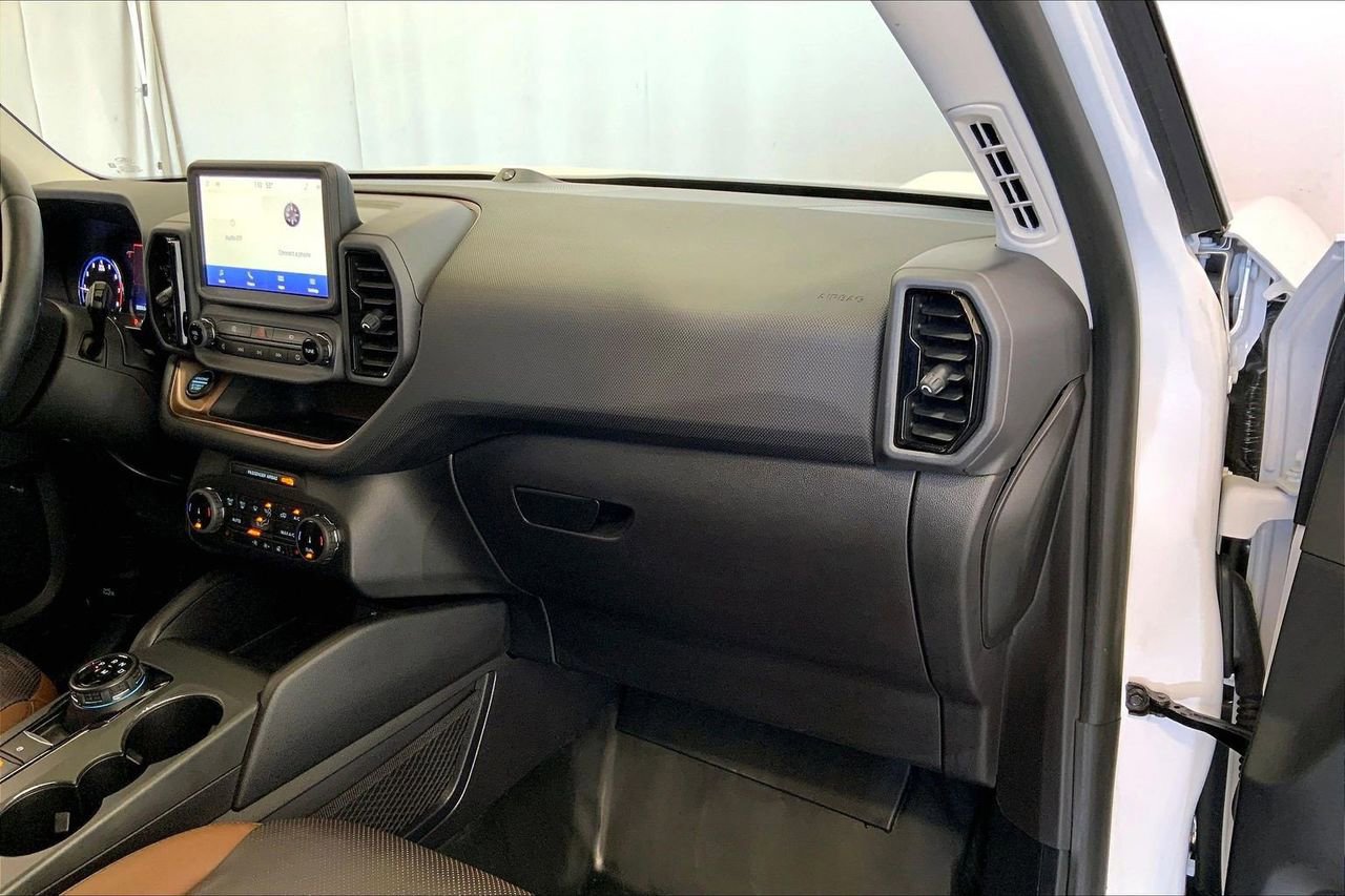 Certified 2024 Ford Bronco Sport Badlands w/ Premium Package image 17
