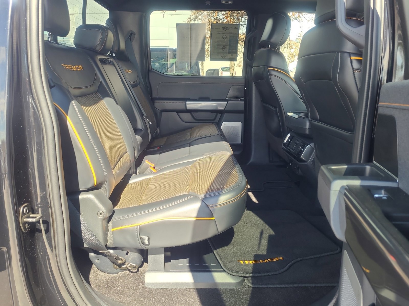 Certified 2022 Ford F150 Tremor w/ Equipment Group 402A High image 18