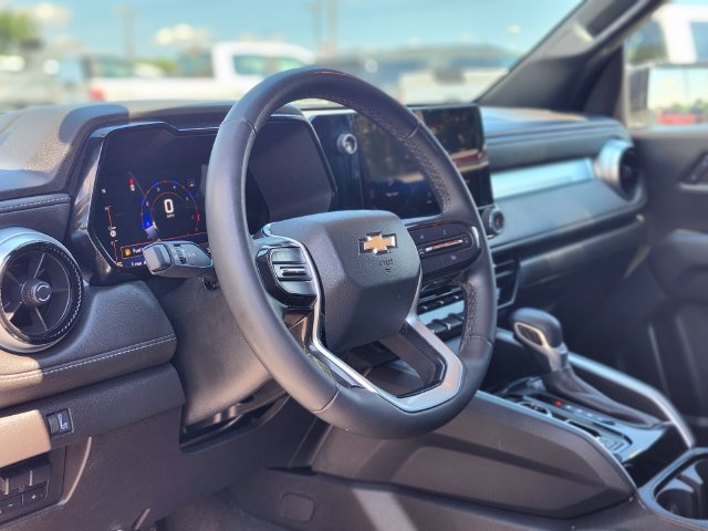 Used 2023 Chevrolet Colorado LT w/ LT Convenience Package II AWD/4WD image 19