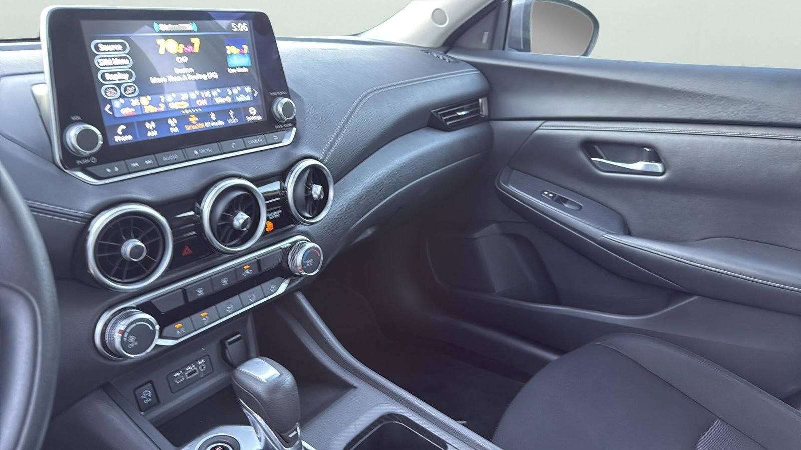 Used 2024 Nissan Sentra SV image 20