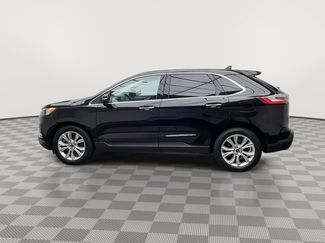 Certified 2024 Ford Edge Titanium AWD/4WD image 37