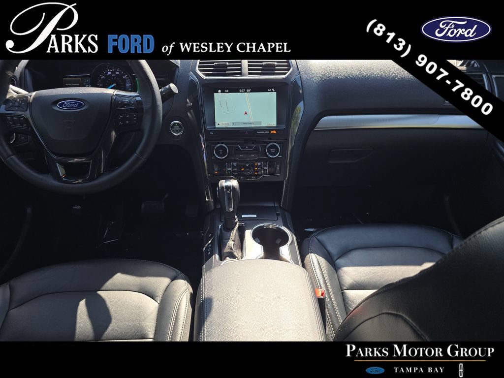 Certified 2018 Ford Explorer XLT w/ Equipment Group 202A AWD/4WD image 12