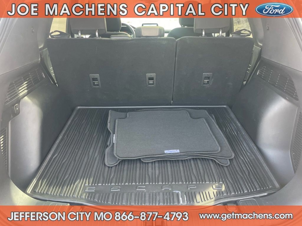 Certified 2022 Ford Escape SE w/ Convenience Package image 9