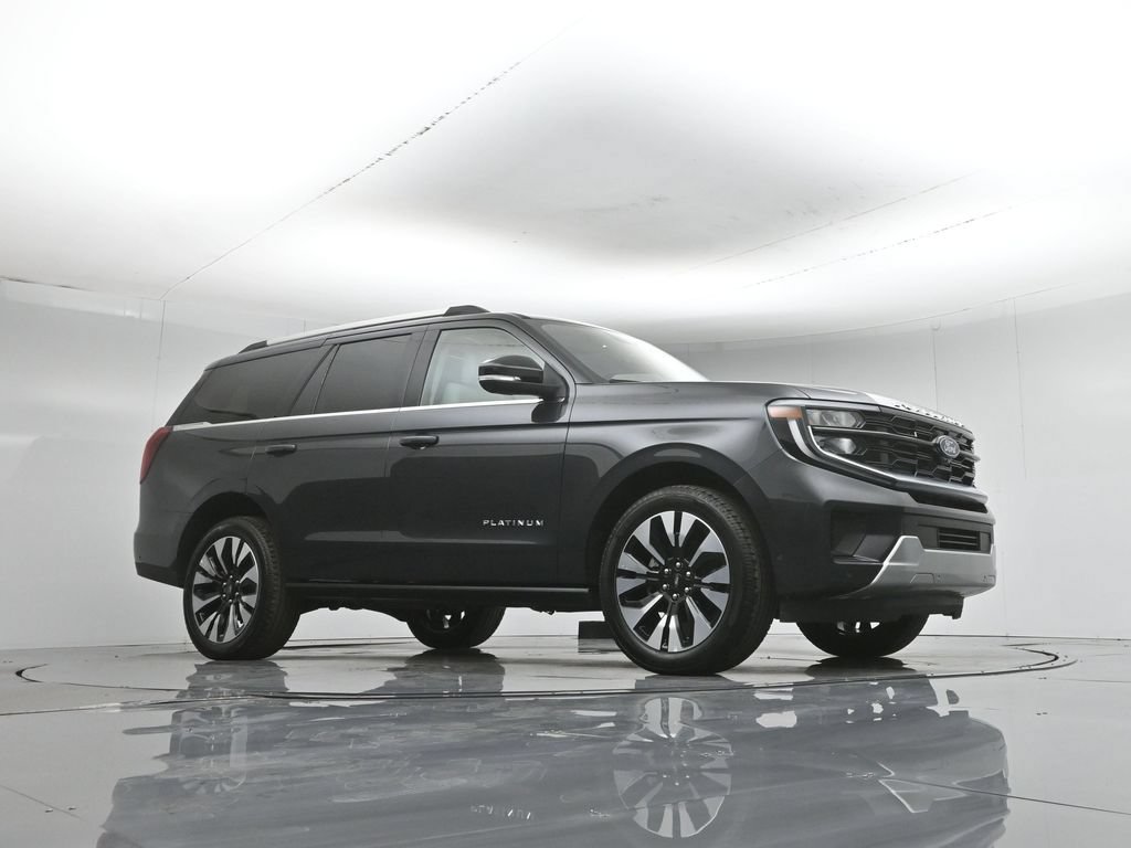 Certified 2025 Ford Expedition Platinum w/ Driver's Package AWD/4WD image 4