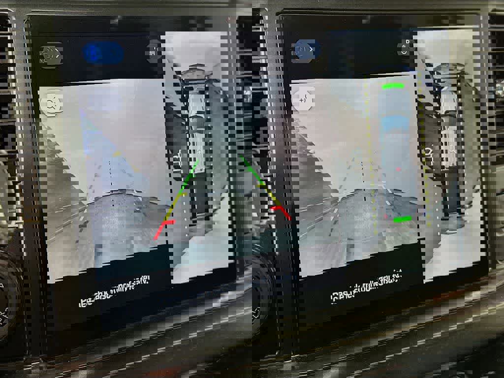 Certified 2023 Ford F250 Lariat w/ Lariat Ultimate Package image 28